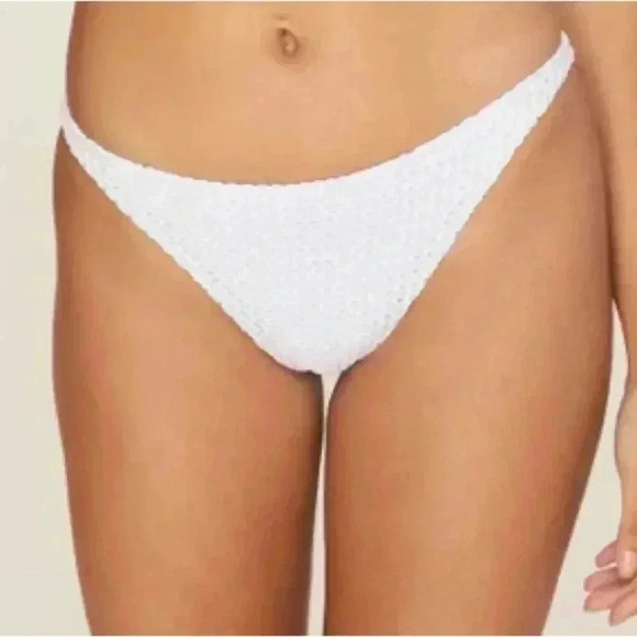Andie Other - The Tropez Crochet Bikini Bottom in‎ White Size Large